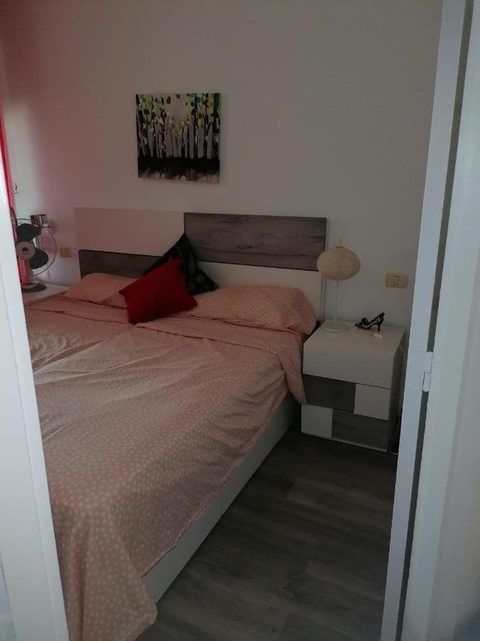 Fantastic 1-bedroom With Sea View Playa de las Americas (Tenerife)