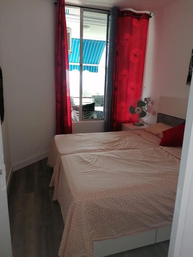Fantastic 1-bedroom With Sea View Playa de las Americas (Tenerife)